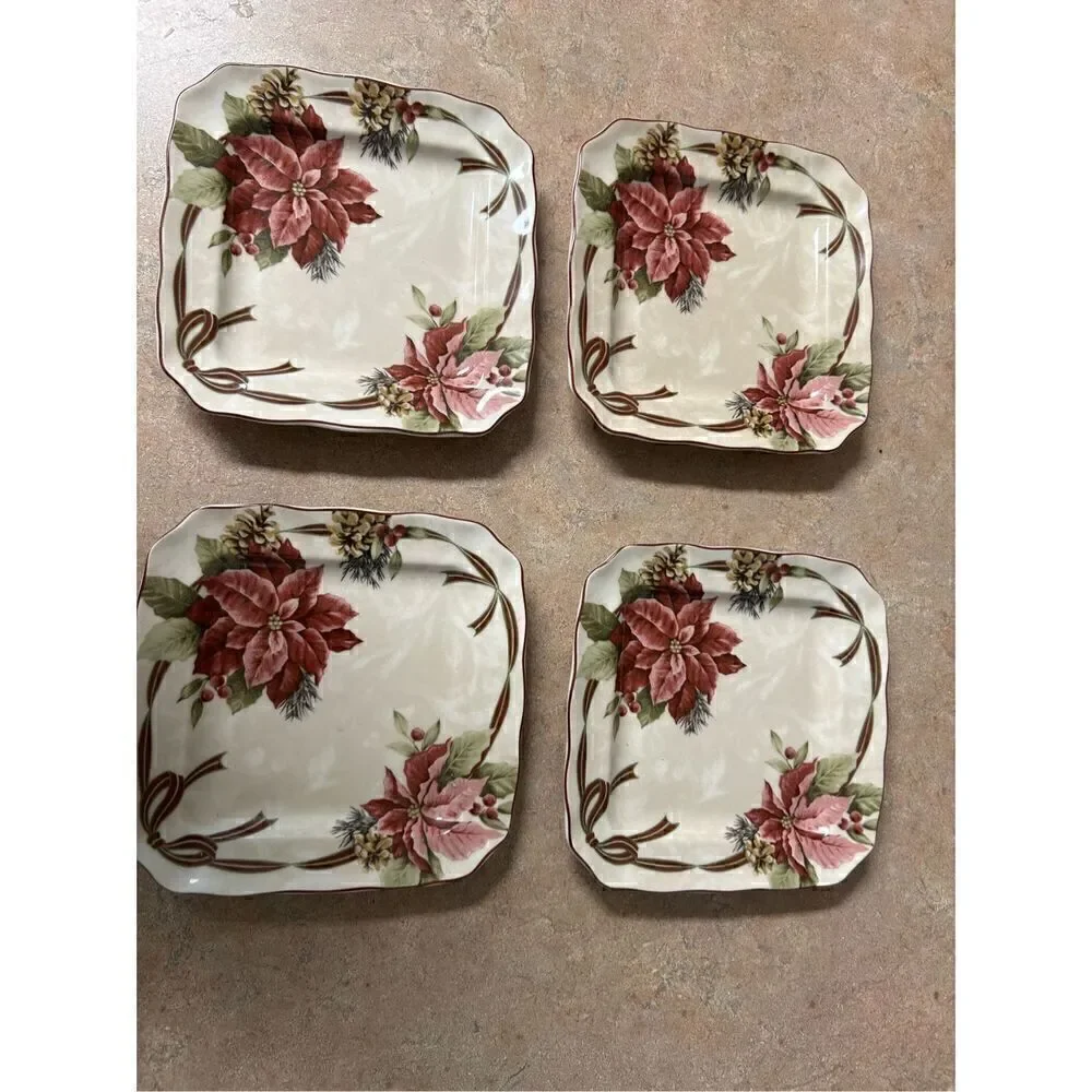 222 fifth Yuletide Celebration fine China dessert plates